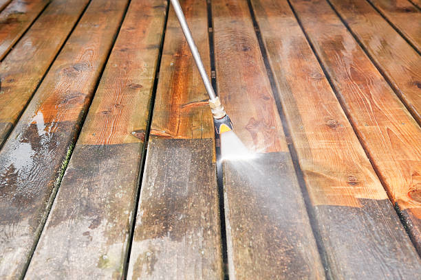 Garage Pressure Washing in Pompano Beach, FL